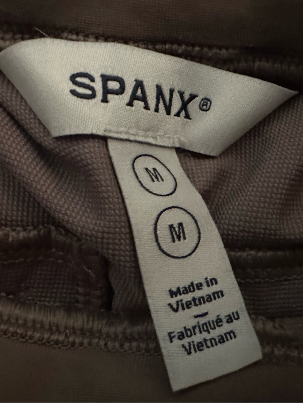 Spanx On the Move Taupe Cargo Jogger Pants - Size Medium - Picture 6 of 7